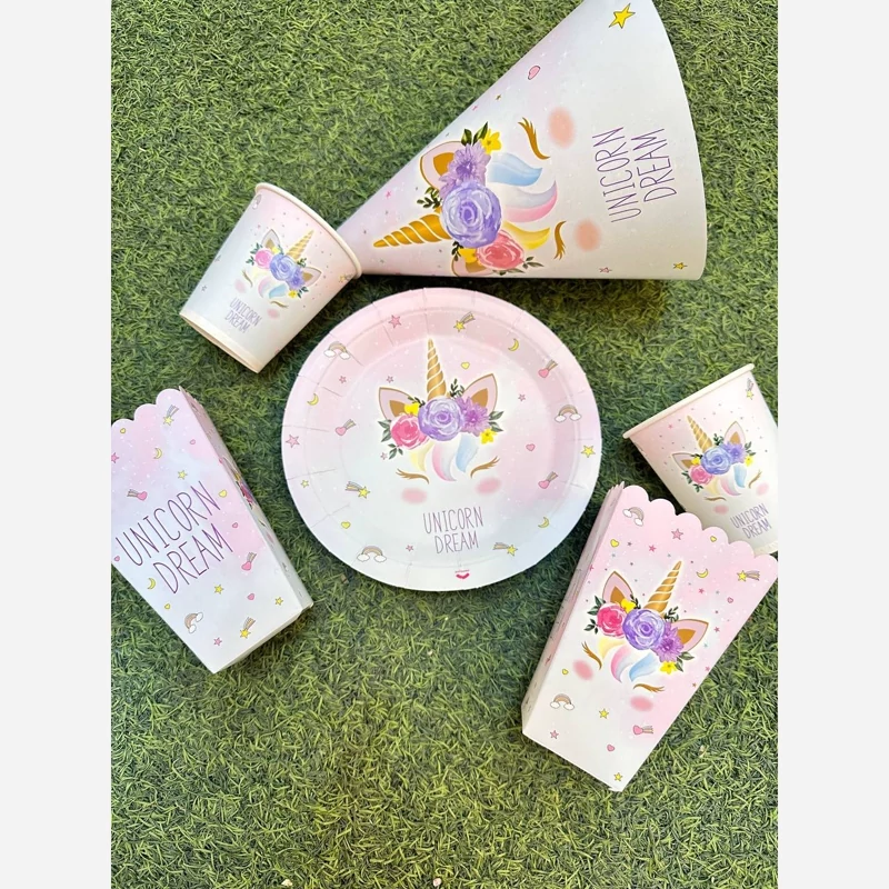 پک تم تولد  10نفره تک شاخ (پس کرایه)