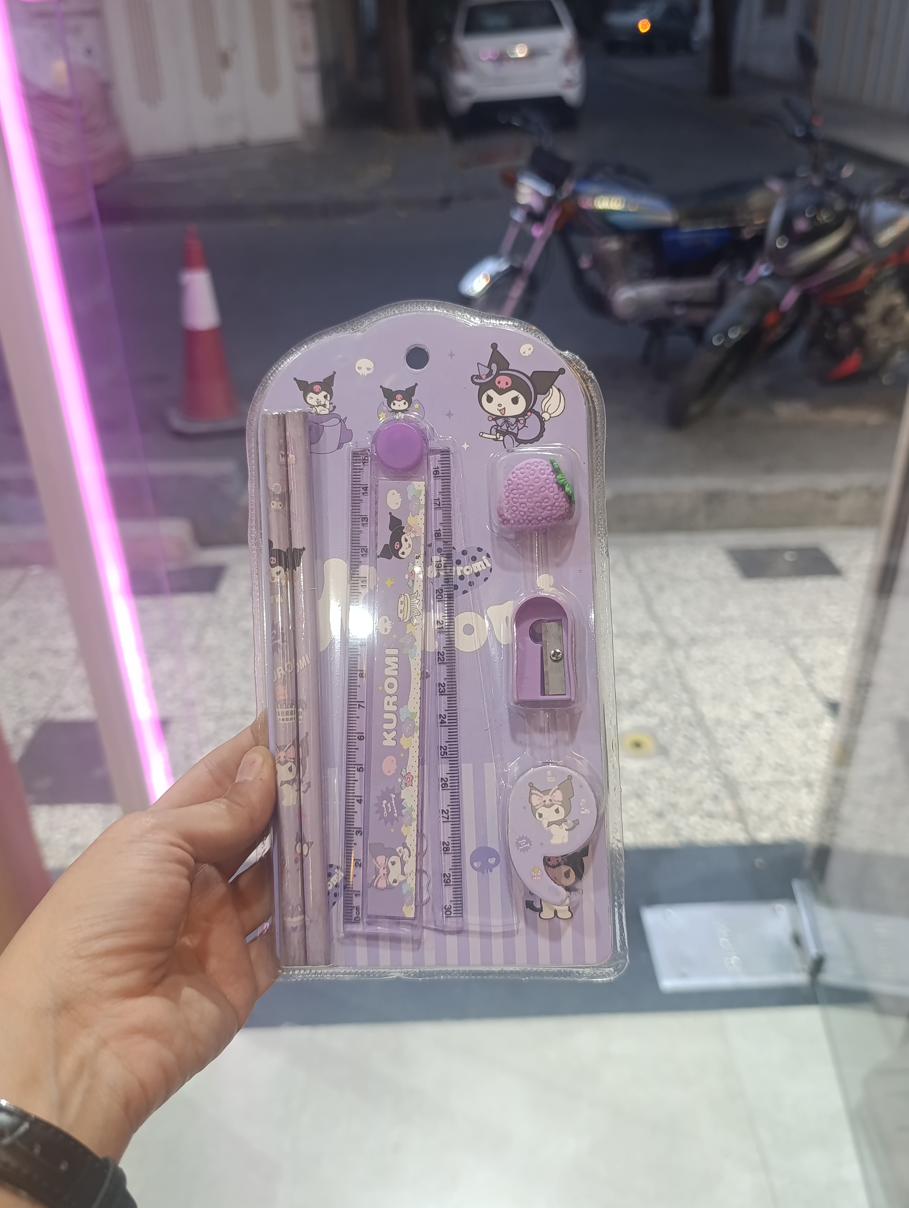 پک لواز تحریر کرومی